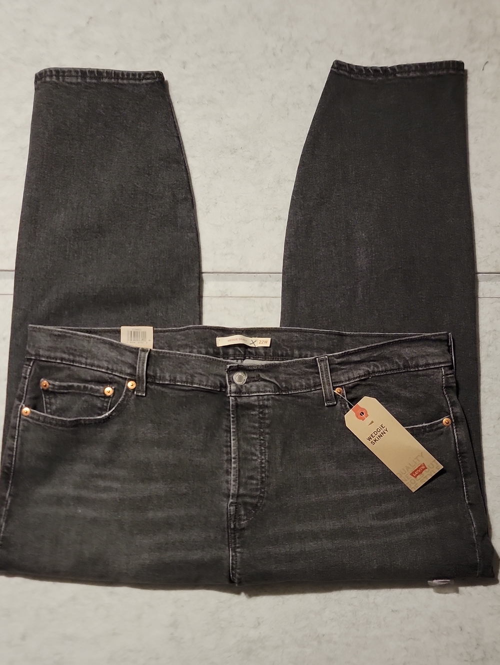 NWT Levis Plus Size 22W Wedgie Skinny Button Fly High Rise Jeans Black Fade
